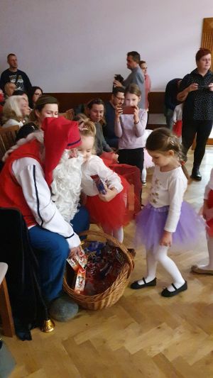 Pokaz Muzycznej Grupy Gama dla rodziców